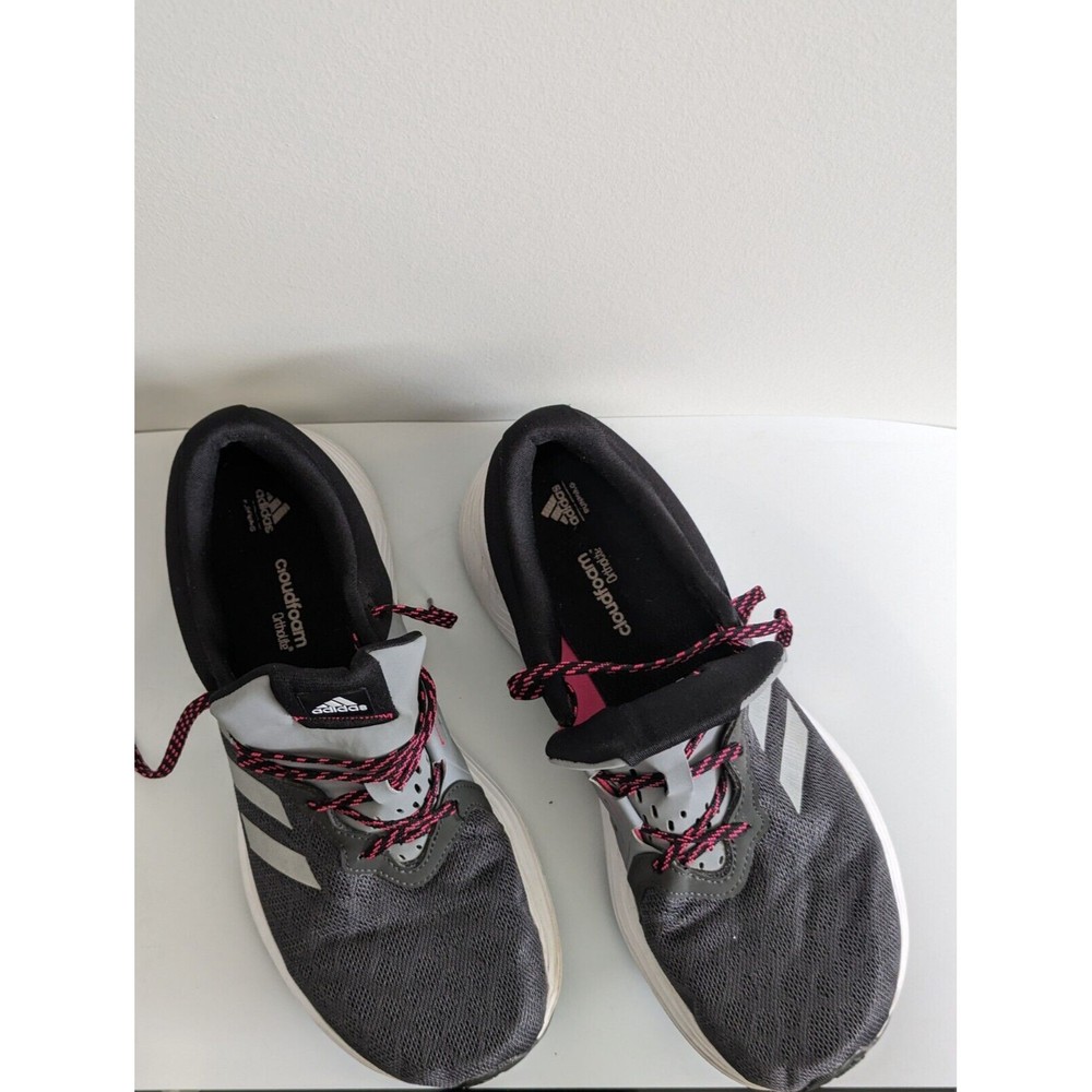 WOMENS ADIDAS RUNNING SHOES CLOUD FOAM SIXE 10 GRAY AND BLACK